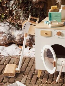 Aspirateur Balai En Bois FSC® Blanc - Vertbaudet -Enfant Jouet Boutique aspirateur balai en bois fsc 3