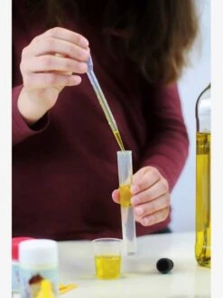 Chimie Sans Danger - 150 Expériences Buki Bleu - Buki -Enfant Jouet Boutique chimie sans danger 150 experiences buki 4