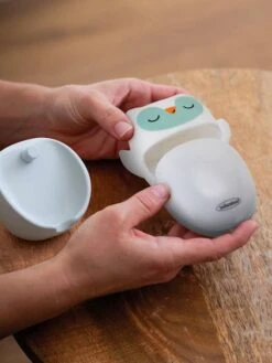 Coffret Veilleuse Et Chouette Luminescente - INFANTINO Blanc - Infantino 10 Coffret Veilleuse Et Chouette Luminescente - INFANTINO Blanc - Infantino -Enfant Jouet Boutique coffret veilleuse et chouette luminescente infantino 4