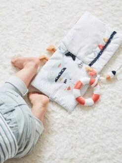 Livre D'éveil Accordéon LEON SUR LE PONTON Multicolore - Vertbaudet 10 Livre D'éveil Accordéon LEON SUR LE PONTON Multicolore - Vertbaudet -Enfant Jouet Boutique livre deveil accordeon leon sur le ponton 4