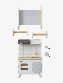 Mobilier De Cuisine Pour Poupée Mannequin En Bois FSC® Blanc - Vertbaudet -Enfant Jouet Boutique mobilier de cuisine pour poupee mannequin en bois fsc 3